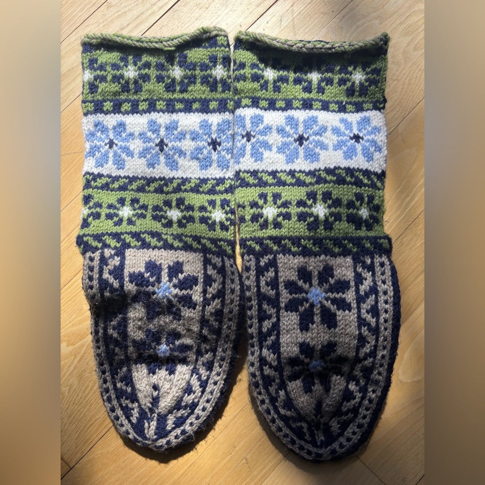 Hand-Knit Fair Isle Wool slipper socks in Green, Blue, Navy